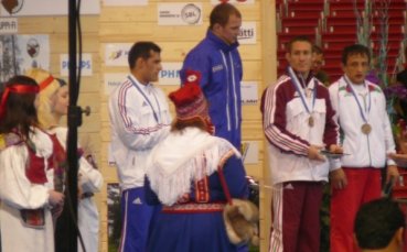 Анатолий Гуйдя спечели златния пояс 