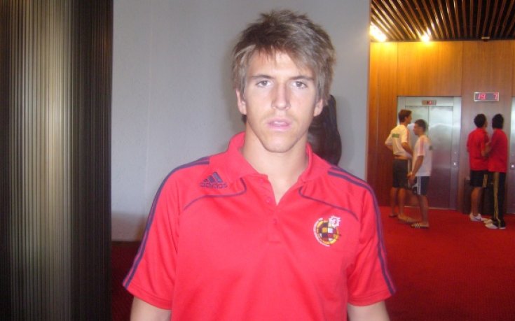 Наследникът на Торес за Гонг: За нас световното е задължително