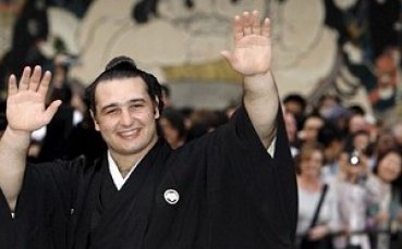 Хакухо си върна на Котоошу за Токио