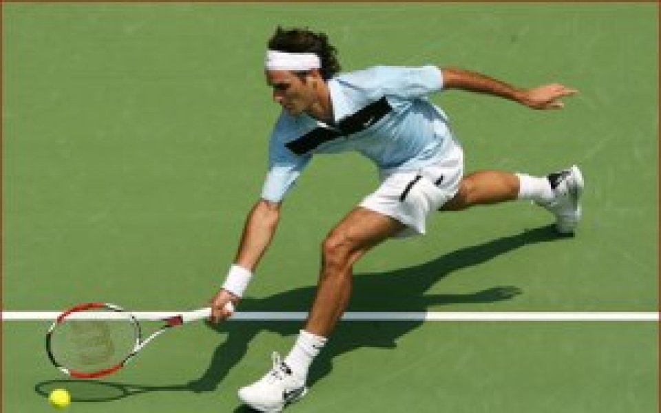 Федерер се спаси от трета поредна загуба