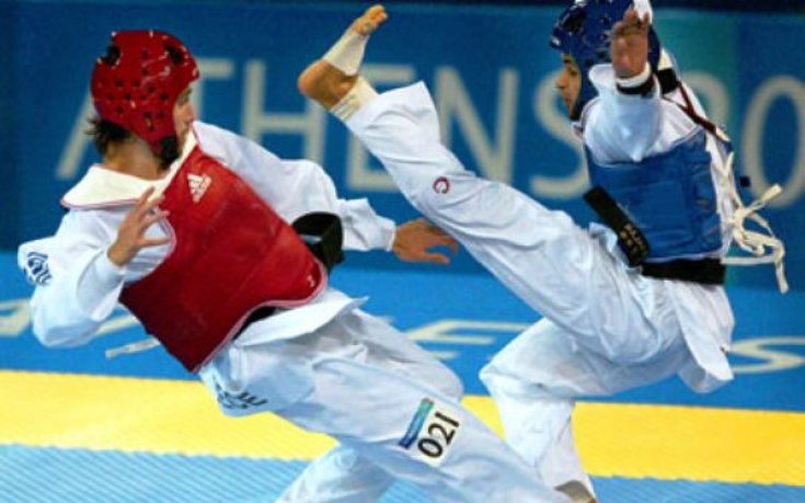 Съдийски аванти за червените