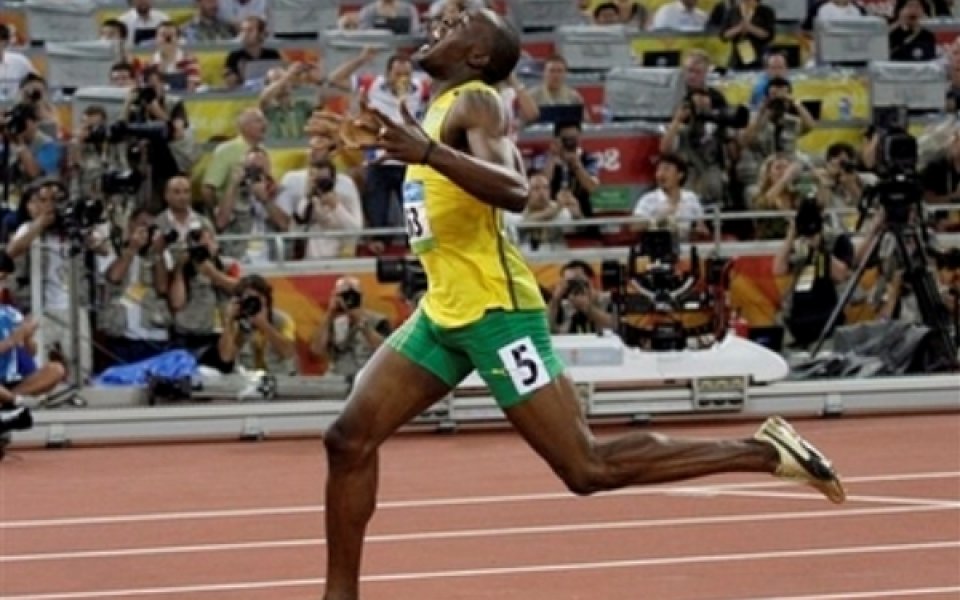 Болт спечели и на 200 метра с нов световен рекорд