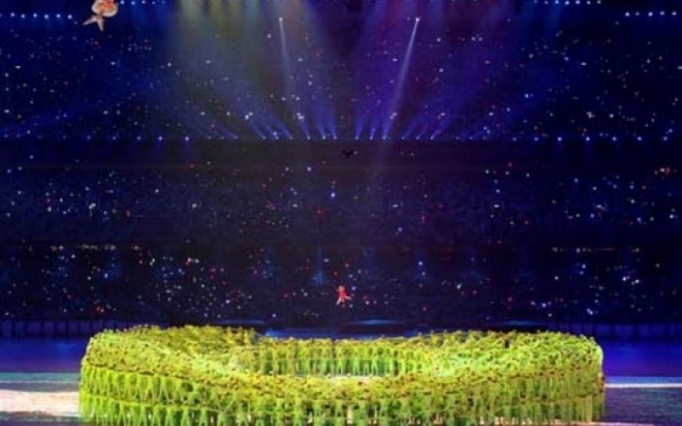 7000 души и Дейвид Бекъм закриват Олимпиадата в Пекин