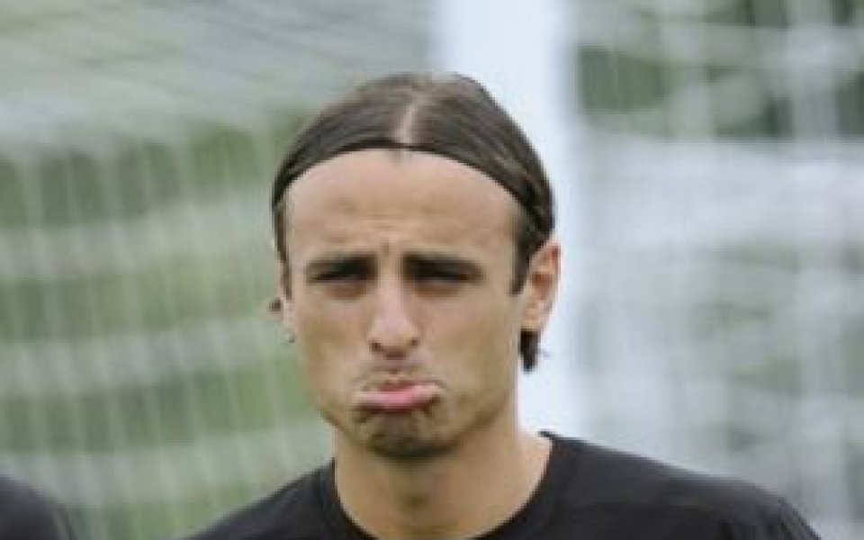 Бербатов е извън групата на Тотнъм