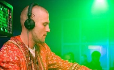 Чешки Диджей броди из „Герена”