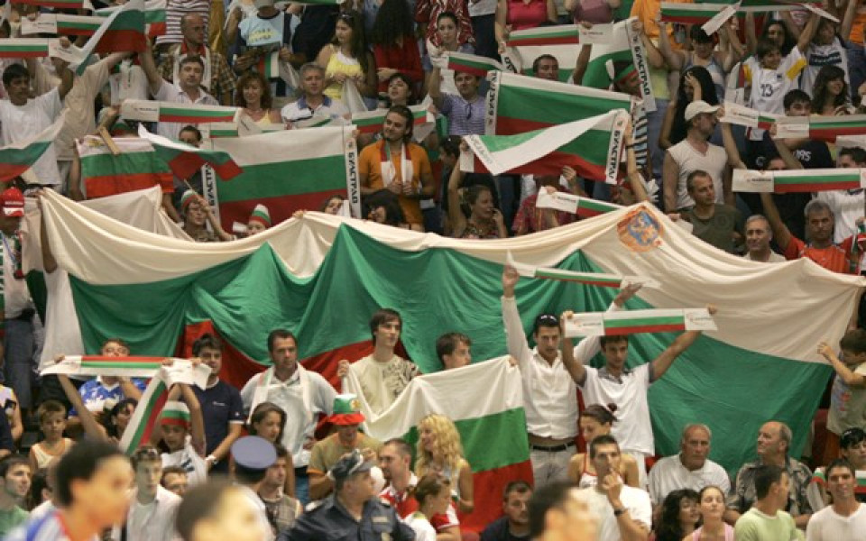 Шефът на европейския волейбол хареса ДКС, препоръчва България