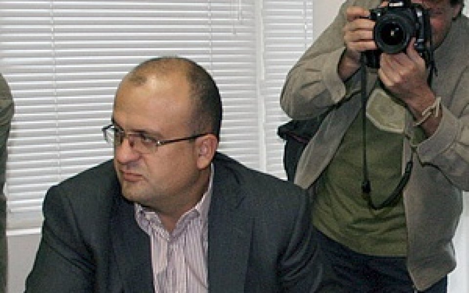 Костадинов: Томов е един човек, който е фалирал в обществен план
