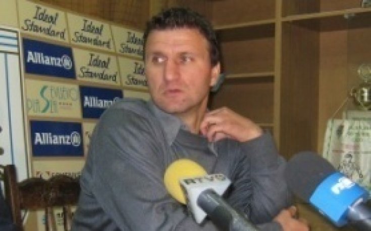 Костадин Ангелов: Предпочитам да ме псуват, но да не играем на празен стадион