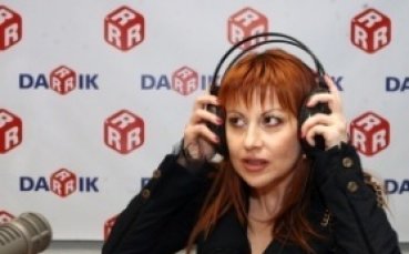 Илиана Раева е старши треньор на ансамбъла по художествена гимнастика