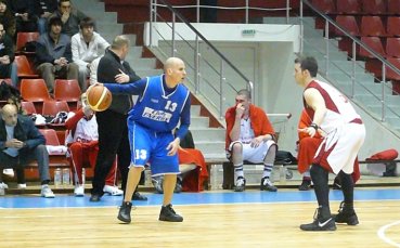 Сливен и Лукойл Академик ще играят в Ямбол на 21 октомври