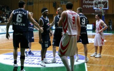 Спартак Плевен загуби драматично първия си мач с турския Анталия