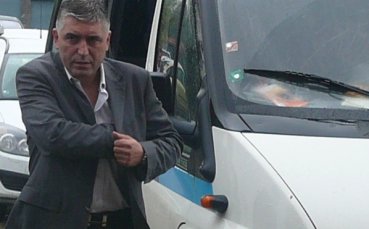 Антон Генов свири Сливен – Левски, Ристосков - на 