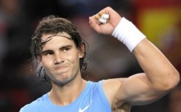 Надал и Федерер продължават напред в Париж