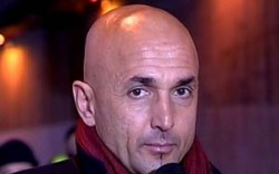 В Рома показват железни нерви, Спалети остава треньор
