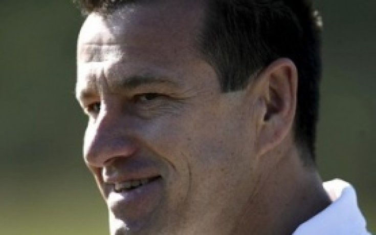 Дунга удари рамо на Марадона