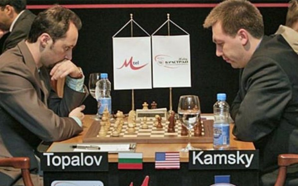 Топалов и Камски почти сигурно ще играят в България