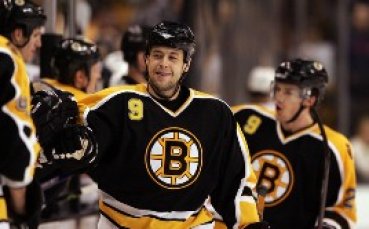 Вратар спаси Бостън срещу Чикаго