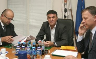 Боби Михайлов