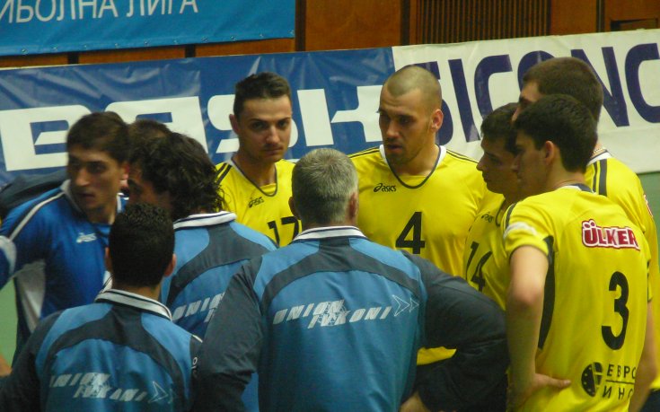 Марек падна в Ленник