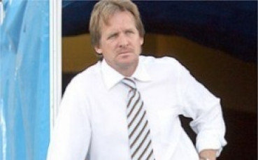 В Щутгарт мислят повече за гейовете, траят си за Шустер