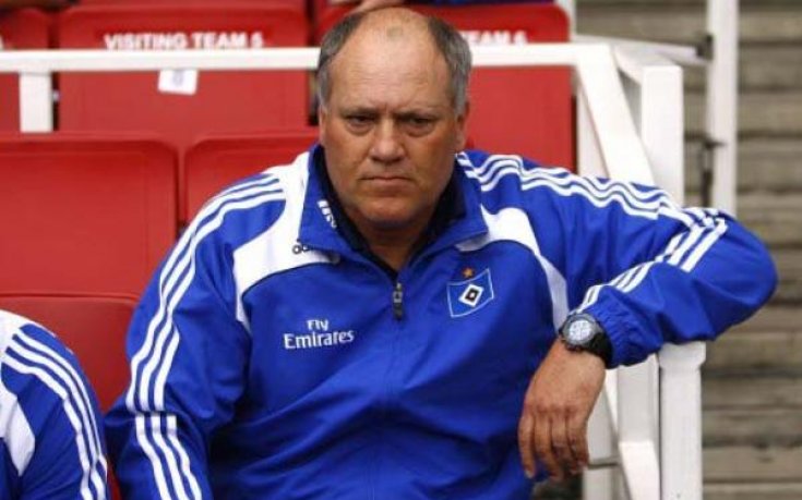 Хамбургер се разделя с Невес