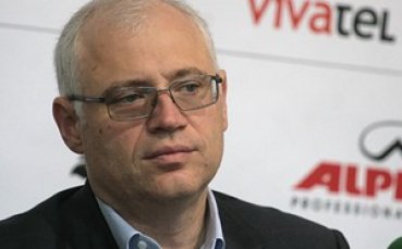 Цеко Минев няма да влиза в БФС