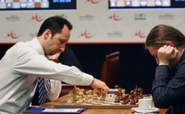 Веско Топалов се готви в Саламанка за сблъсъка с Камски