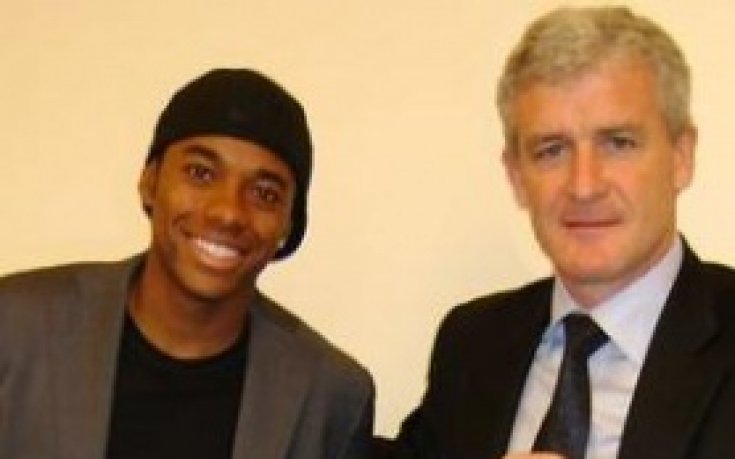 Въпреки изцепките си Робиньо отново в националния на Бразилия