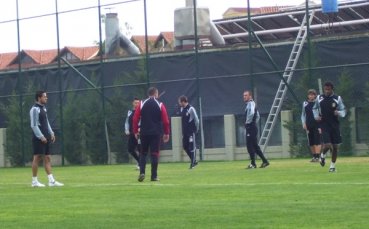 Мъри громи на малки вратички