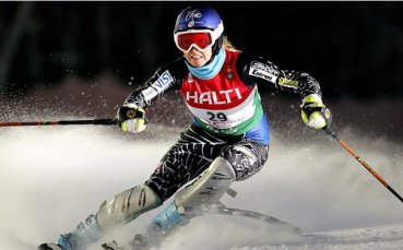 Отмениха спускането за жени на световното първенство