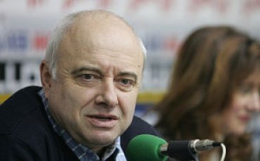 Освобождават децата от училище заради биатлон