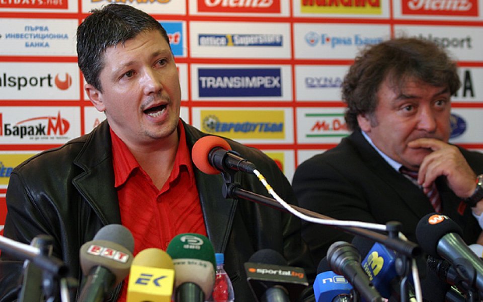 Любослав Пенев: Мога да водя ЦСКА, договорът ми е за 2,5 години