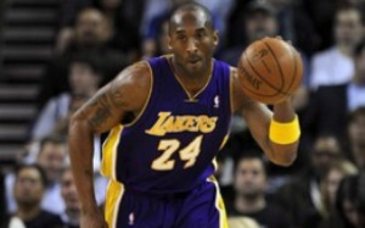 Лейкърс победи Пистънс в Детройт за първи път от седем години