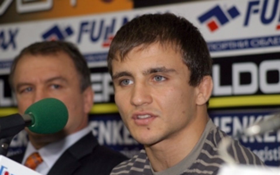Радослав Великов стигна до мач за бронза на Европейското