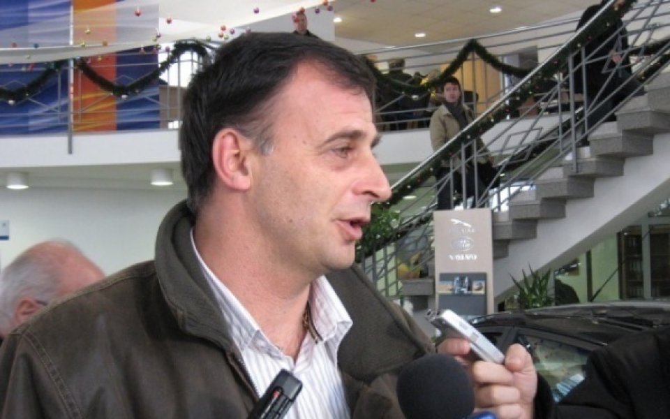 Тони Здравков: Говорих с Даниел Боримиров, оставам