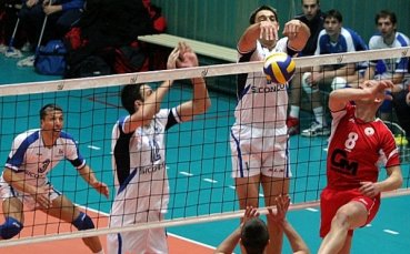 Валентин Братоев
