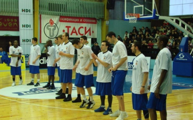 Левски би Сливен на ходом