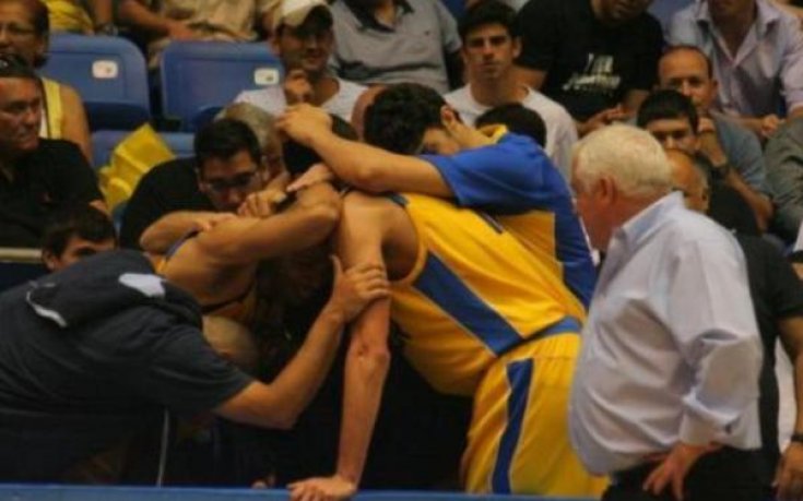 Пини и Макаби на победа от Файнъл Фор в Израел