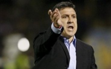 Камачо остава начело на Осасуна, ако отборът оцелее
