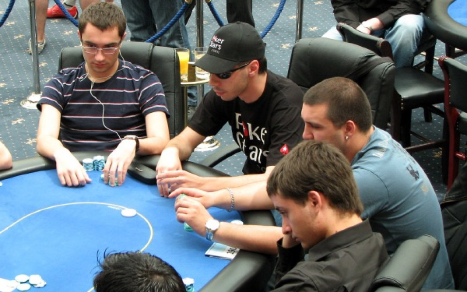 Сираков напуска покер турнир заради ангажименти