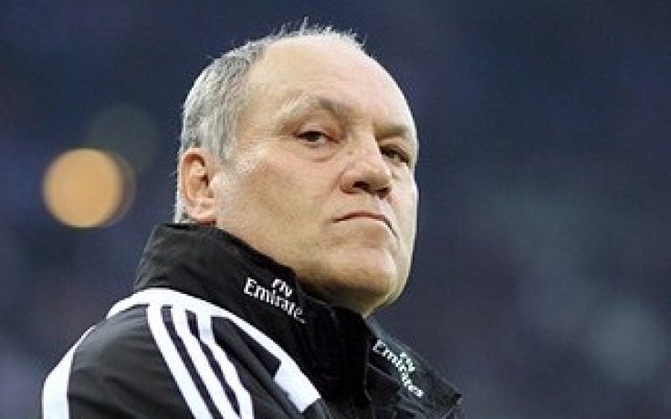 Билд: Мартин Йол поема Аякс