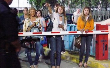 Бързи целувки за Литекс с Купата