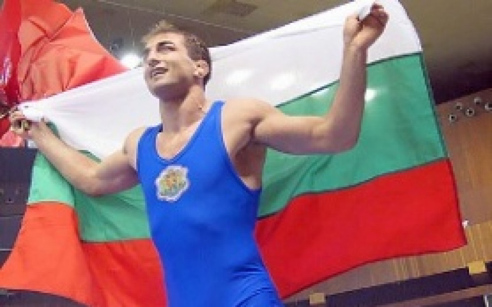 Бързаков откри зала в Самуилово, надява се на олимпийски шампион