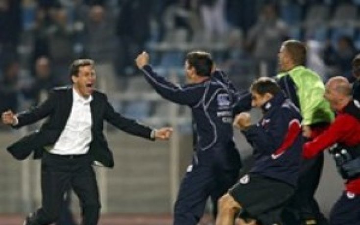 Лил остана без треньор, преговаря с Льо Гуен