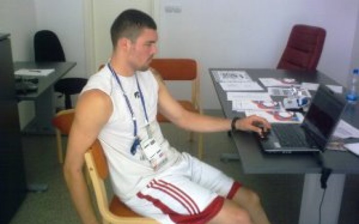 Баскетболистите ни се хранят в мол