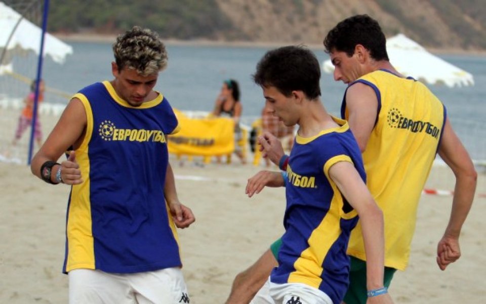 Еврофутбол организира поредния турнир по плажен футбол