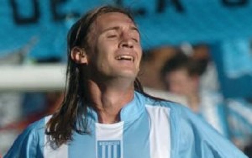 Аржентински футболист се разболя от свински грип