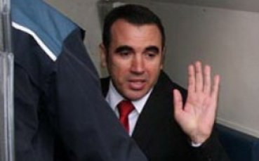 Извадиха Арджеш от елита на Румъния заради корупция