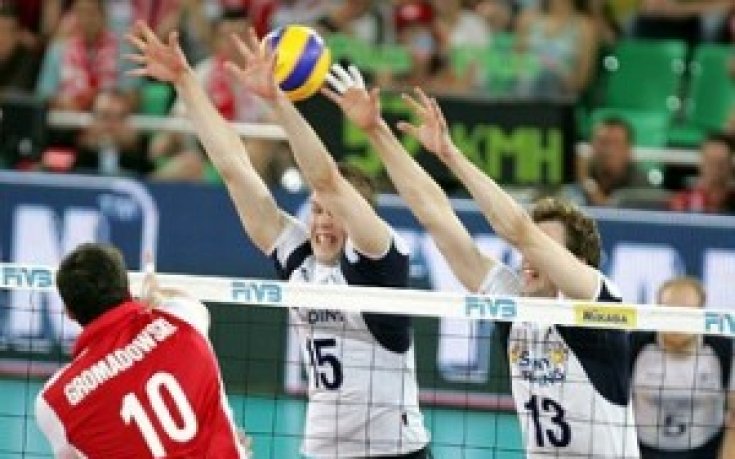 Полша остави България в играта за финалите на Световната лига