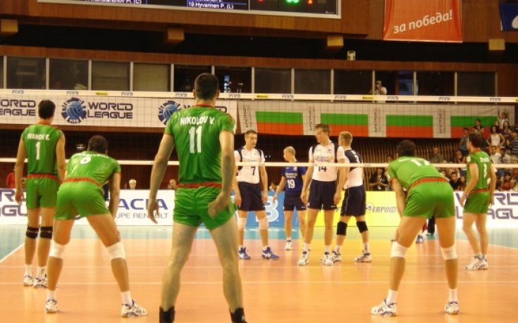Волейболистите биха Полша в контрола